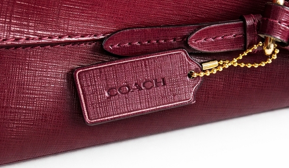 COACH Mollie Tote In Burgundy Leather. - Picture 3 of 7